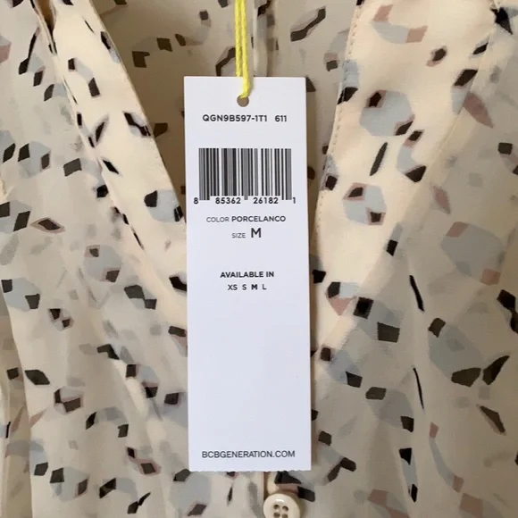 🆕 BCBGeneration Porcelanco Print Romper - Picture 5 of 5